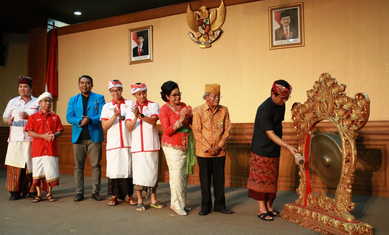 Hadiri Pelantikan Pengurus Daerah Gema Inti Bali, Sekda Adi Arnawa Ingatkan Generasi Muda Selalu Menjaga Marwah Bangsa Indonesia